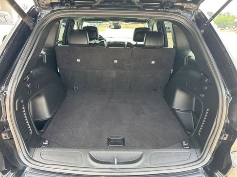 Used 2022 Jeep Grand Cherokee Limited RWD image 36