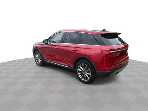 Used 2022 Lincoln Corsair AWD w/ Premium Package image 6