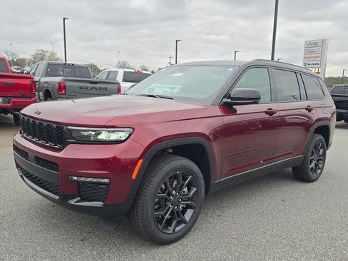New 2025 Jeep Grand Cherokee L Limited image 15