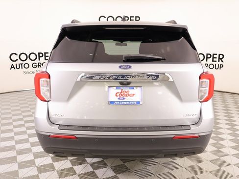 Used 2023 Ford Explorer XLT image 22
