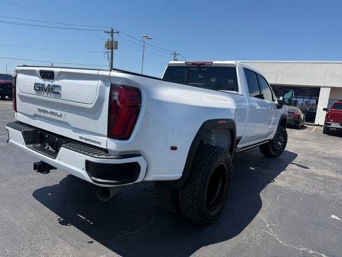 Used 2024 GMC Sierra 3500 Denali Ultimate AWD/4WD image 8