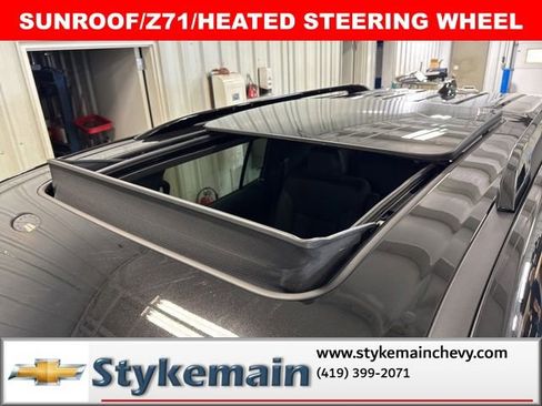 New 2026 Chevrolet Traverse Z71 w/ Enhanced Driving Package AWD/4WD image 2