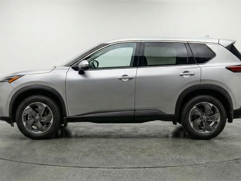 Used 2025 Nissan Rogue SV AWD/4WD image 5