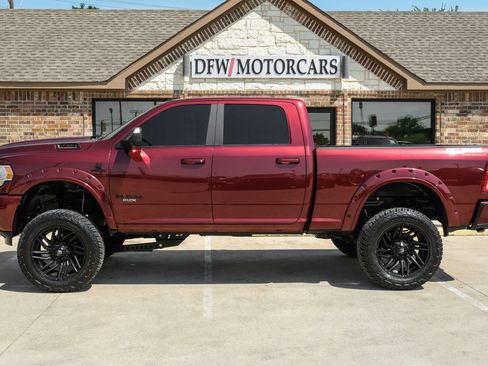 Used 2022 RAM 2500 Big Horn w/ Level 1 Equipment Group AWD/4WD image 5