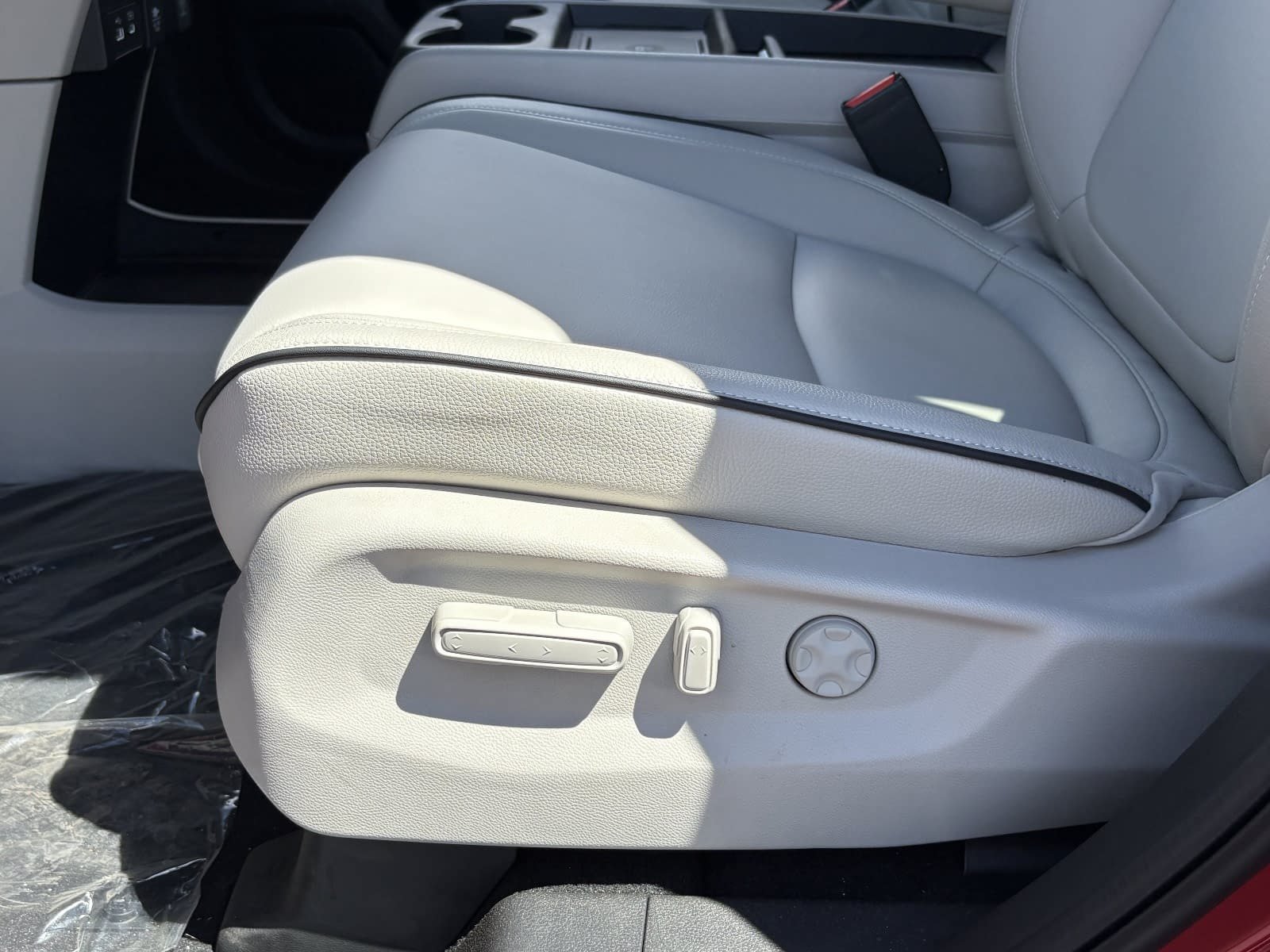 New 2026 Honda Odyssey Touring image 23