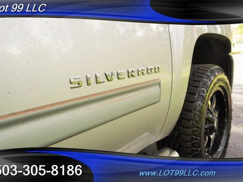Used 2010 Chevrolet Silverado 1500 LT w/ Power Pack Plus AWD/4WD image 36