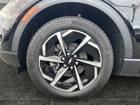 New 2026 Chevrolet Equinox EV LT AWD/4WD image 4