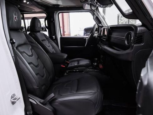 Used 2024 Jeep Wrangler Unlimited Sport AWD/4WD image 68