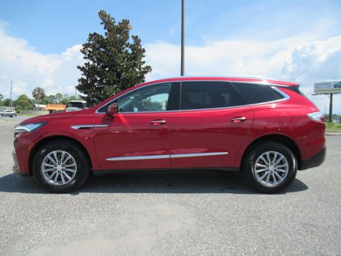 Used 2022 Buick Enclave Premium w/ Trailering Package, 5000 lbs. FWD image 4