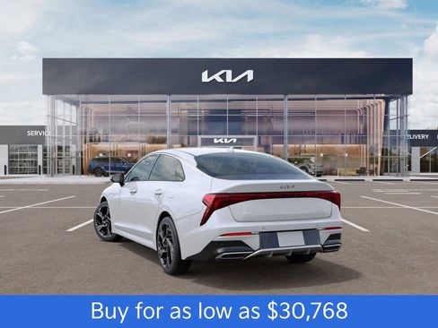 New 2025 Kia K5 GT-Line image 4