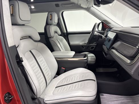 Used 2023 Rivian R1T Adventure AWD/4WD image 26