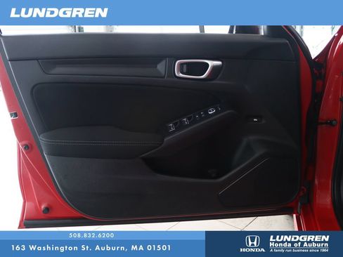 Used 2023 Honda Civic Sport image 9