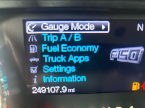 Used 2013 Ford F150 XLT w/ XLT Chrome Pkg AWD/4WD image 14