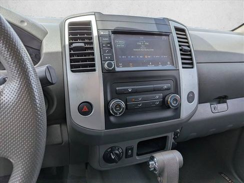 Used 2019 Nissan Frontier SV AWD/4WD image 15