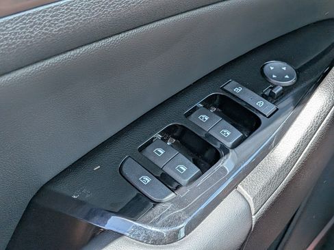 Used 2023 Kia Sportage EX FWD image 22
