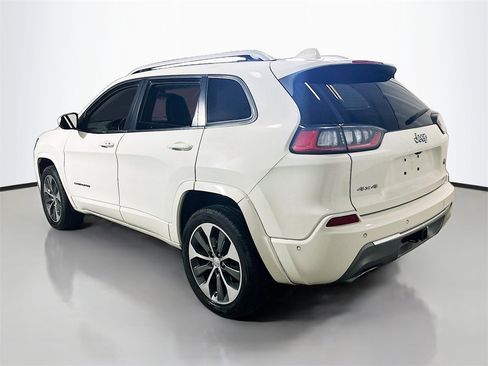 Used 2019 Jeep Cherokee Overland w/ Technology Group image 6