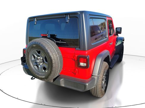 Used 2024 Jeep Wrangler Sport AWD/4WD image 4