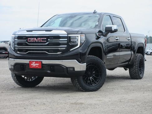 New 2026 GMC Sierra 1500 SLT w/ SLT Convenience Package AWD/4WD image 9