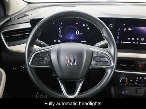 Used 2024 Buick Encore GX Preferred image 7