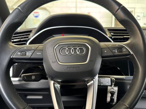 Used 2022 Audi Q3 2.0T Premium image 22