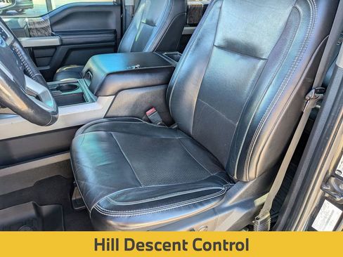 Used 2019 Ford F250 Lariat w/ Lariat Ultimate Package image 14