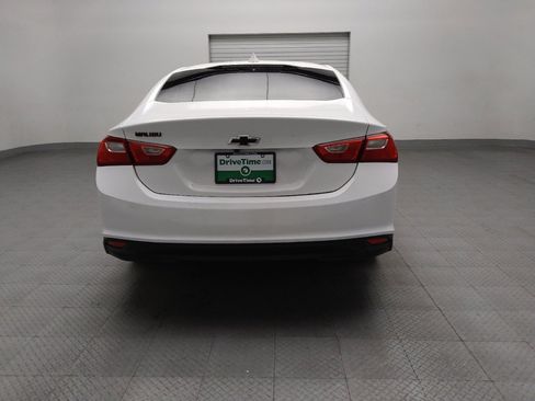 Used 2018 Chevrolet Malibu LT w/ Redline Edition image 7