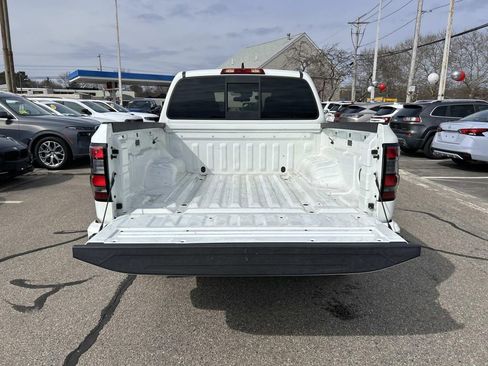 Certified 2022 Nissan Frontier PRO-4X w/ Technology Package image 13