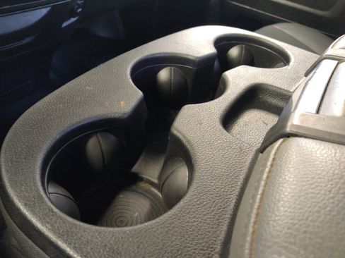 Used 2018 RAM 1500 Tradesman RWD image 26