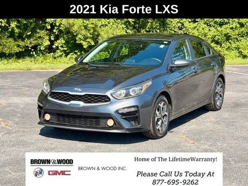 Used 2021 Kia Forte LXS FWD image 1