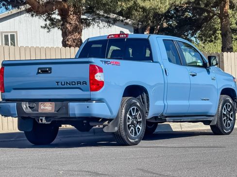 Used 2021 Toyota Tundra Limited w/ Limited Premium Package AWD/4WD image 3