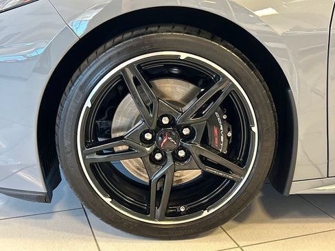 Used 2024 Chevrolet Corvette Stingray Coupe w/ Z51 Performance Package RWD image 19