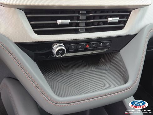 New 2026 Ford Explorer Active image 14