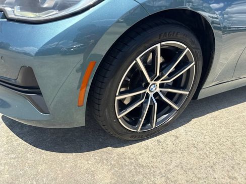 Used 2021 BMW 330i Sedan w/ Premium Package RWD image 10