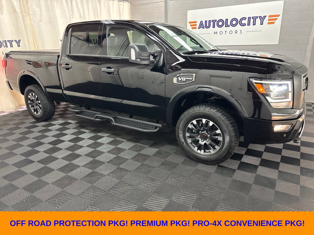 Used 2024 Nissan Titan PRO-4X w/ Pro-4x Convenience Package AWD/4WD image 1