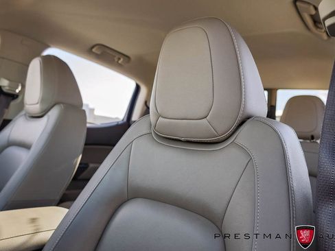 Used 2020 GMC Canyon SLT w/ Trailering Package image 28