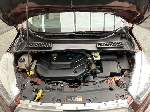 Certified 2018 Ford Escape Titanium w/ Ford Safe & Smart Package image 30