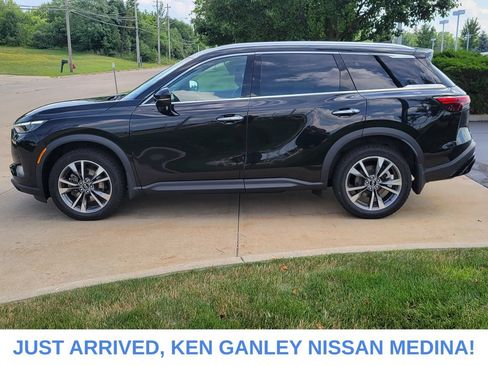 Used 2023 INFINITI QX60 Luxe w/ Performance Audio Package AWD/4WD image 6