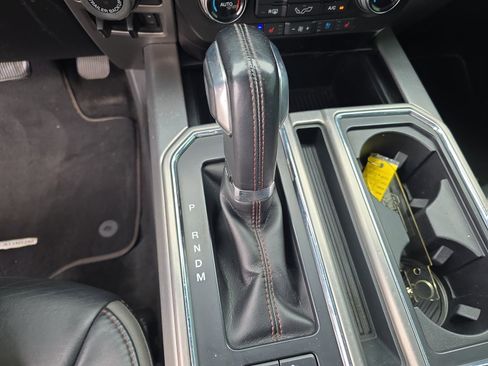 Used 2019 Ford F150 Platinum w/ Equipment Group 701A Luxury image 21