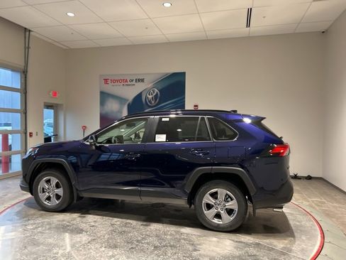 New 2025 Toyota RAV4 XLE image 4