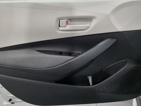 Used 2023 Toyota Corolla LE image 10