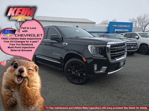 Used 2021 GMC Yukon SLT image 1