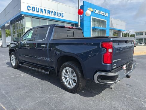 Used 2023 Chevrolet Silverado 1500 LTZ w/ Technology Package AWD/4WD image 7
