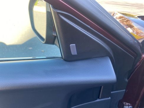 Used 2024 Nissan Sentra SV image 12