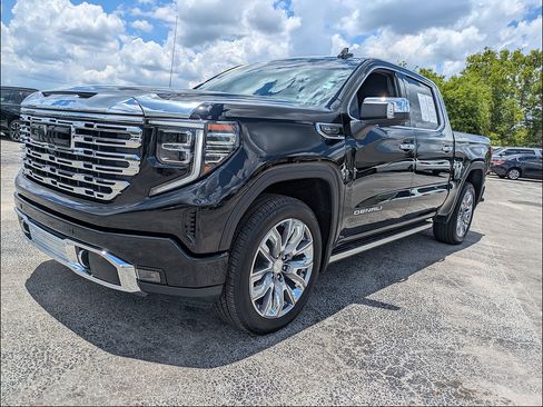 Certified 2025 GMC Sierra 1500 Denali w/ Denali Reserve Package AWD/4WD image 8