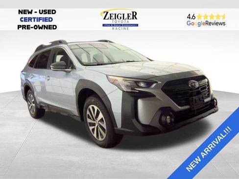 Used 2023 Subaru Outback Premium AWD/4WD image 5