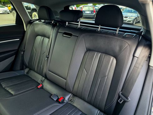 Used 2019 Audi e-tron Premium Plus AWD/4WD image 48