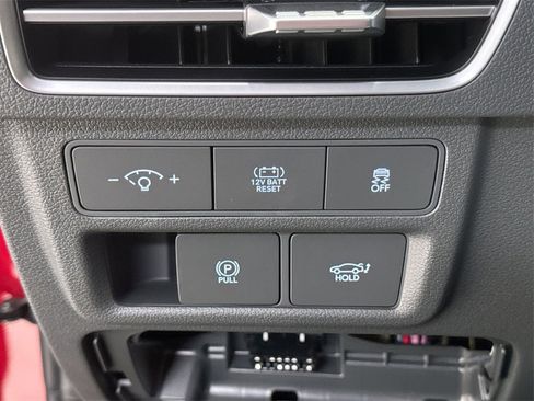 New 2025 Hyundai Sonata Limited image 14