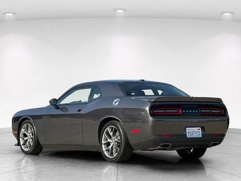 Used 2022 Dodge Challenger GT RWD image 4