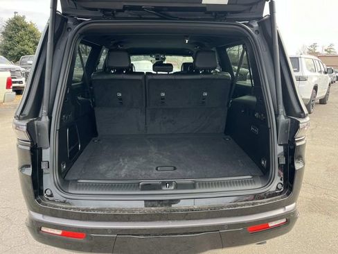 New 2026 Jeep Grand Wagoneer L Limited image 12