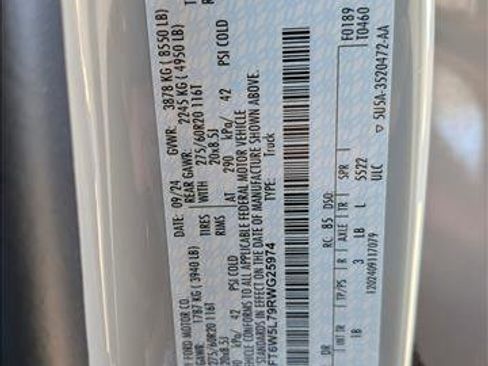 Used 2024 Ford F150 Lightning Lariat image 24